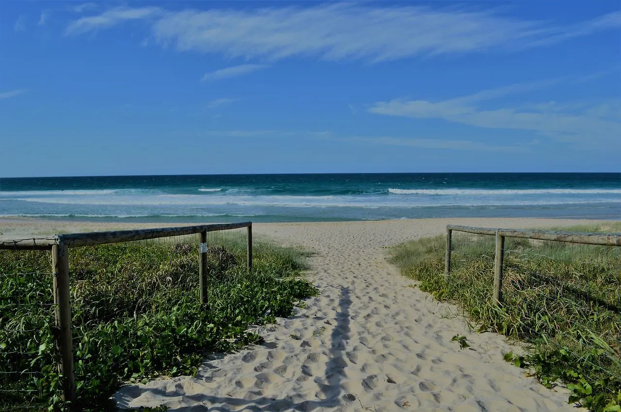 Sanctuary Beach Resort Gold Coast Australien