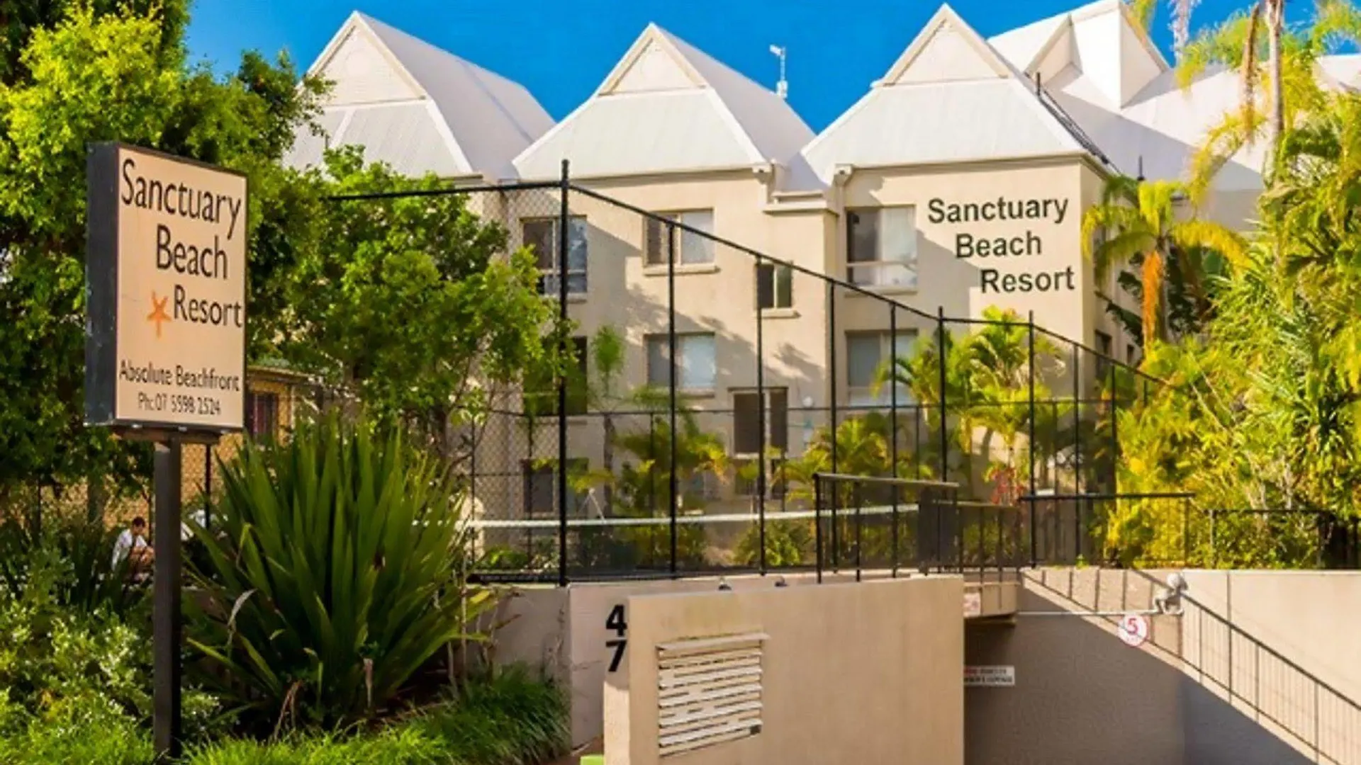 Sanctuary Beach Resort Gold Coast