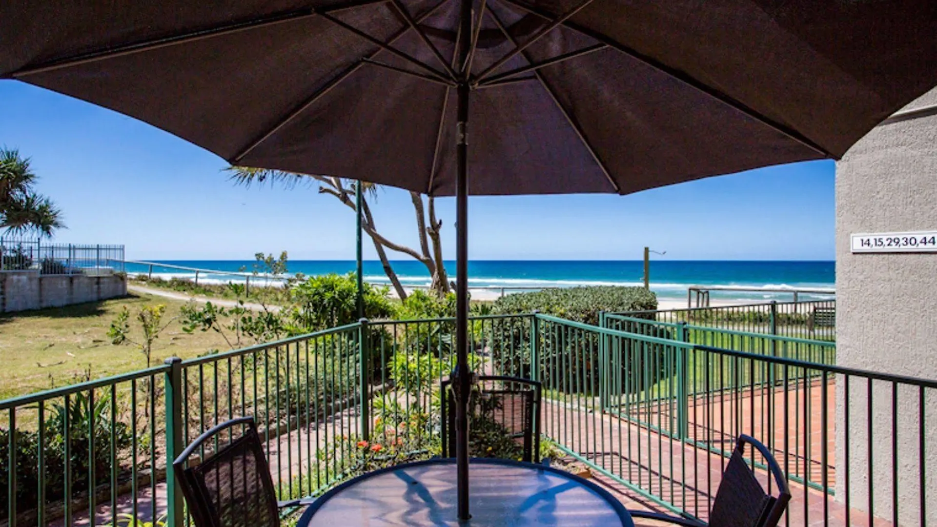 Sanctuary Beach Resort Gold Coast 4*,  Australien
